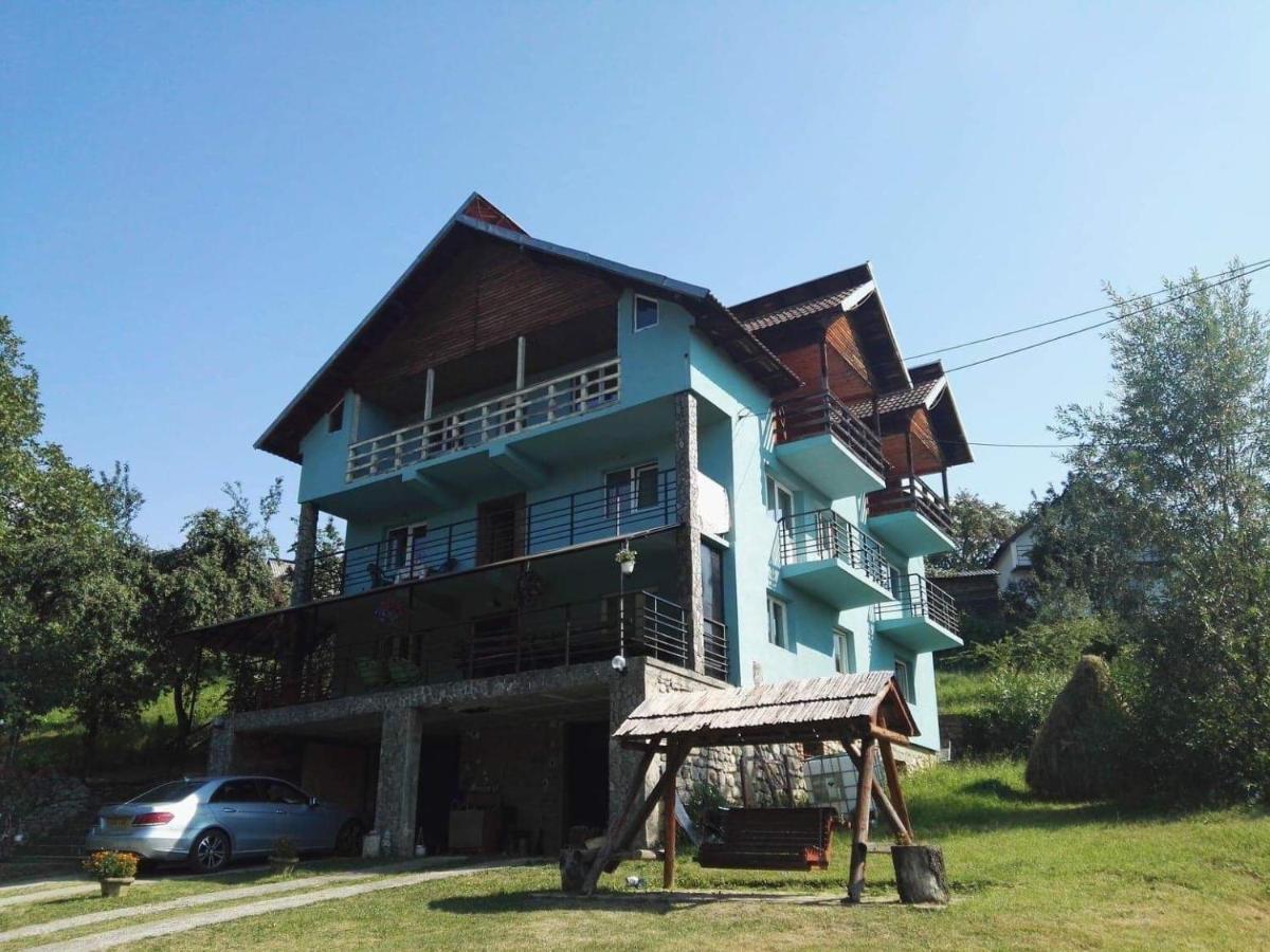 Апартаменти Casa Pelerinului Capatineni-Paminteni Екстер'єр фото